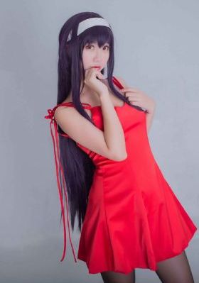 美女的黑森林_免费观看字幕
